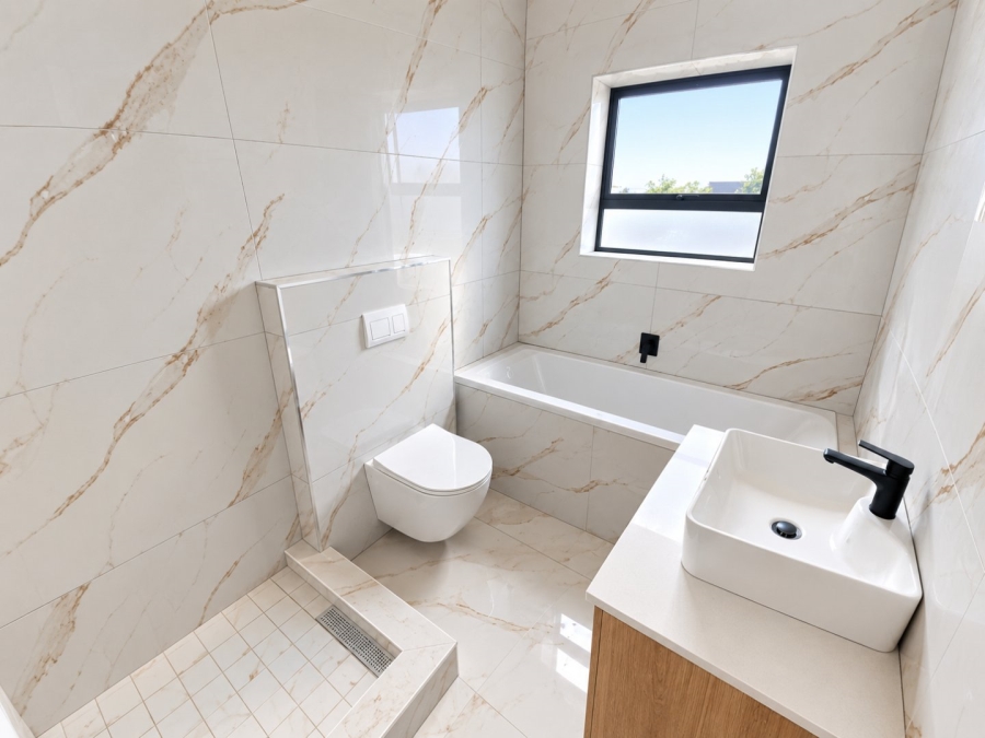 3 Bedroom Property for Sale in Sandown Western Cape